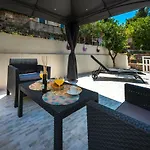 Daire Luxury Antonija-old Town
