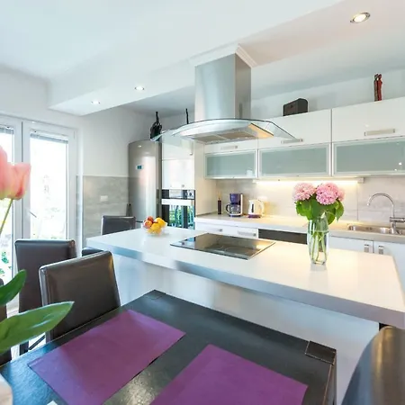 דירה Luxury Antonija-old Town קאבטאט