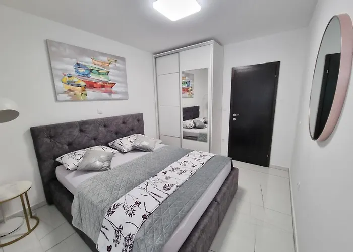 Apartment Luxury Antonija-old Town *