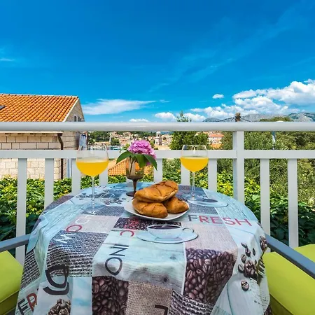 Luxury Antonija-old Town 챠브타트